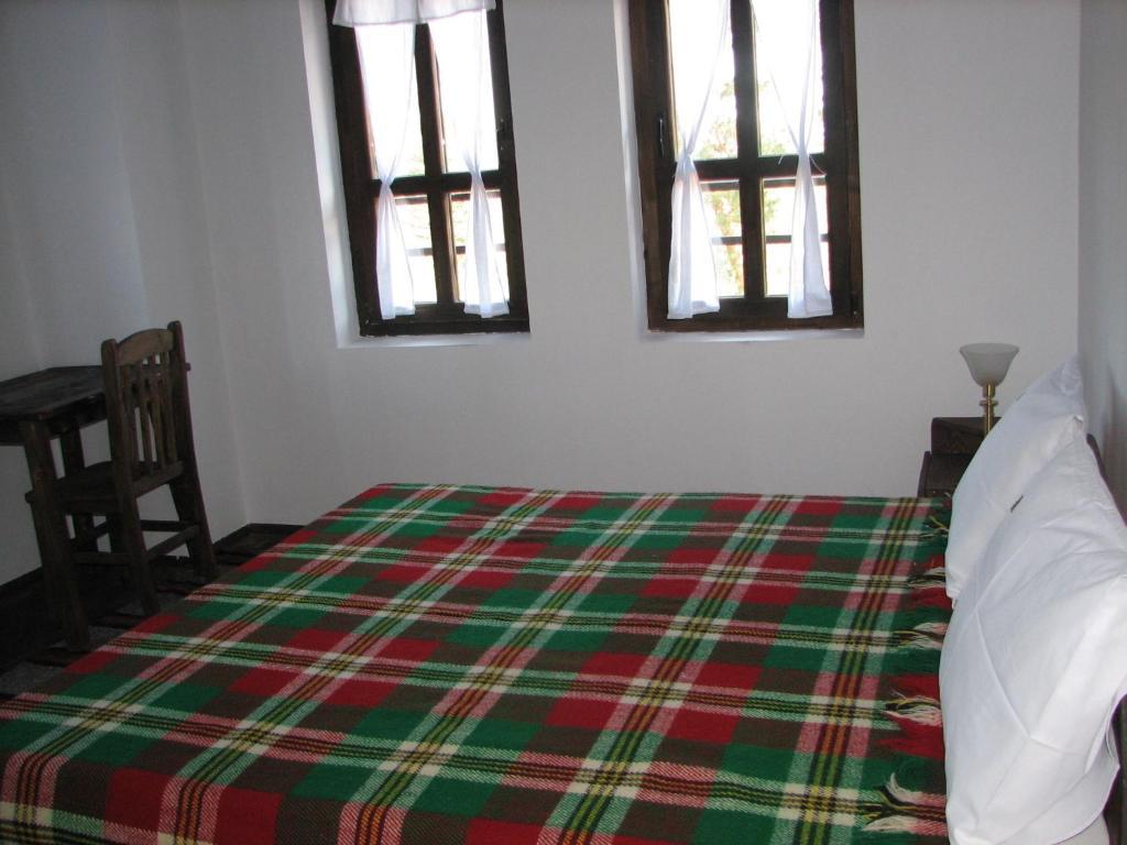 Family Hotel Kalifer Kalofer Room photo